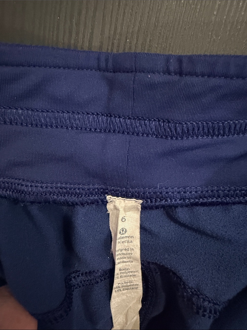 lululemon women’s joggers Navy Leggings size 6